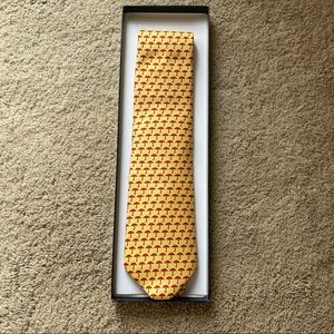 Vineyard Vines Yellow Tie with Red Umbrellas